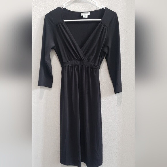 maternity  Motherhood black dress size small - Picture 3 of 3